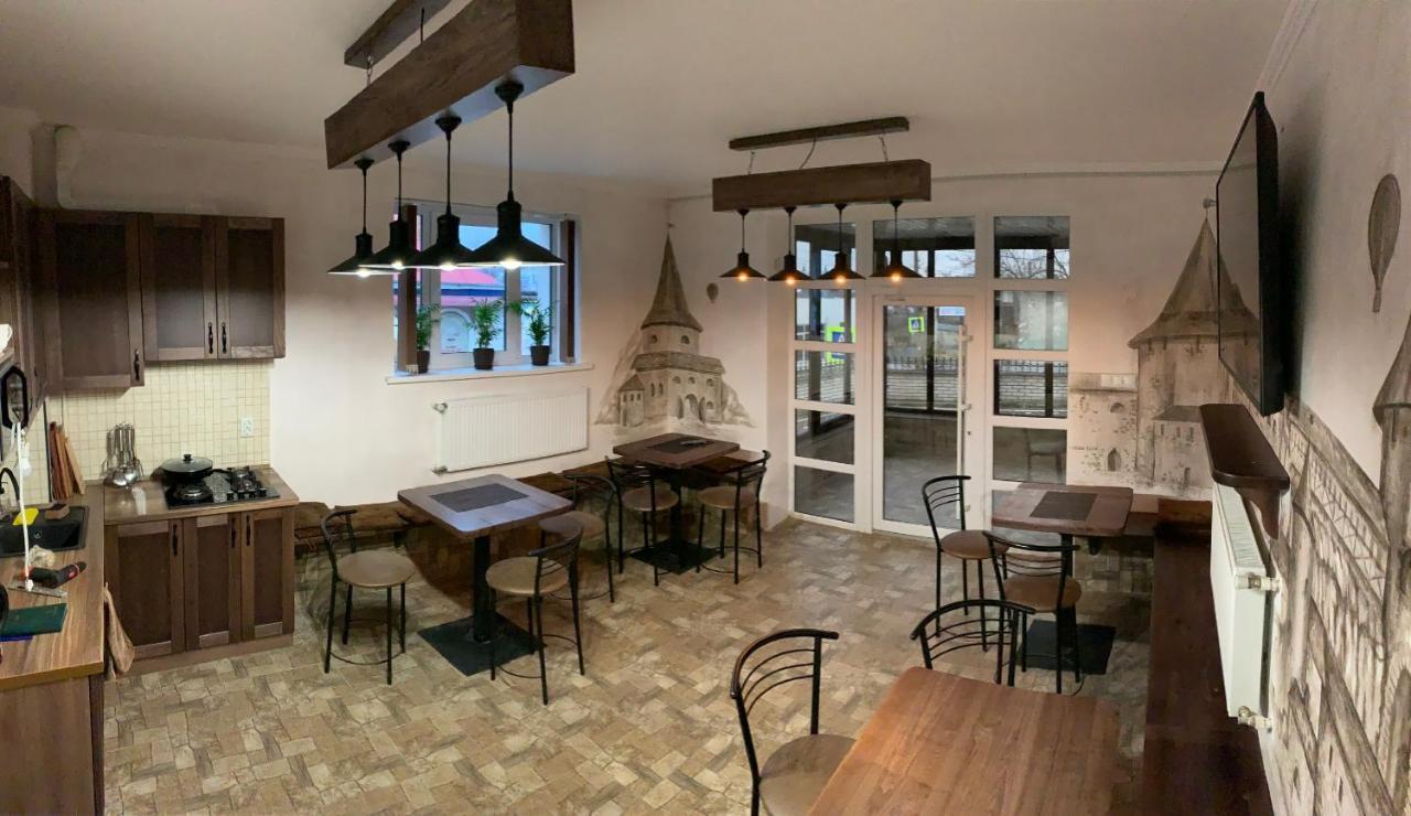 Aparthotel Family Люкс Kamenec Podolský Exteriér fotografie